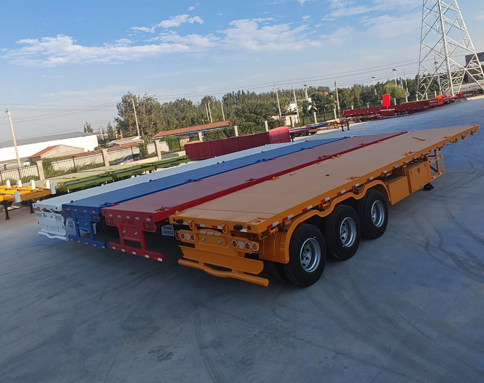 Remorques porte-conteneurs de la flotte B. Logistique